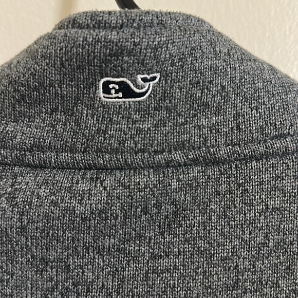 EUC Vineyard Vines Men’s Gray Sleeveless Zip Vest XXL - Picture 4 of 5